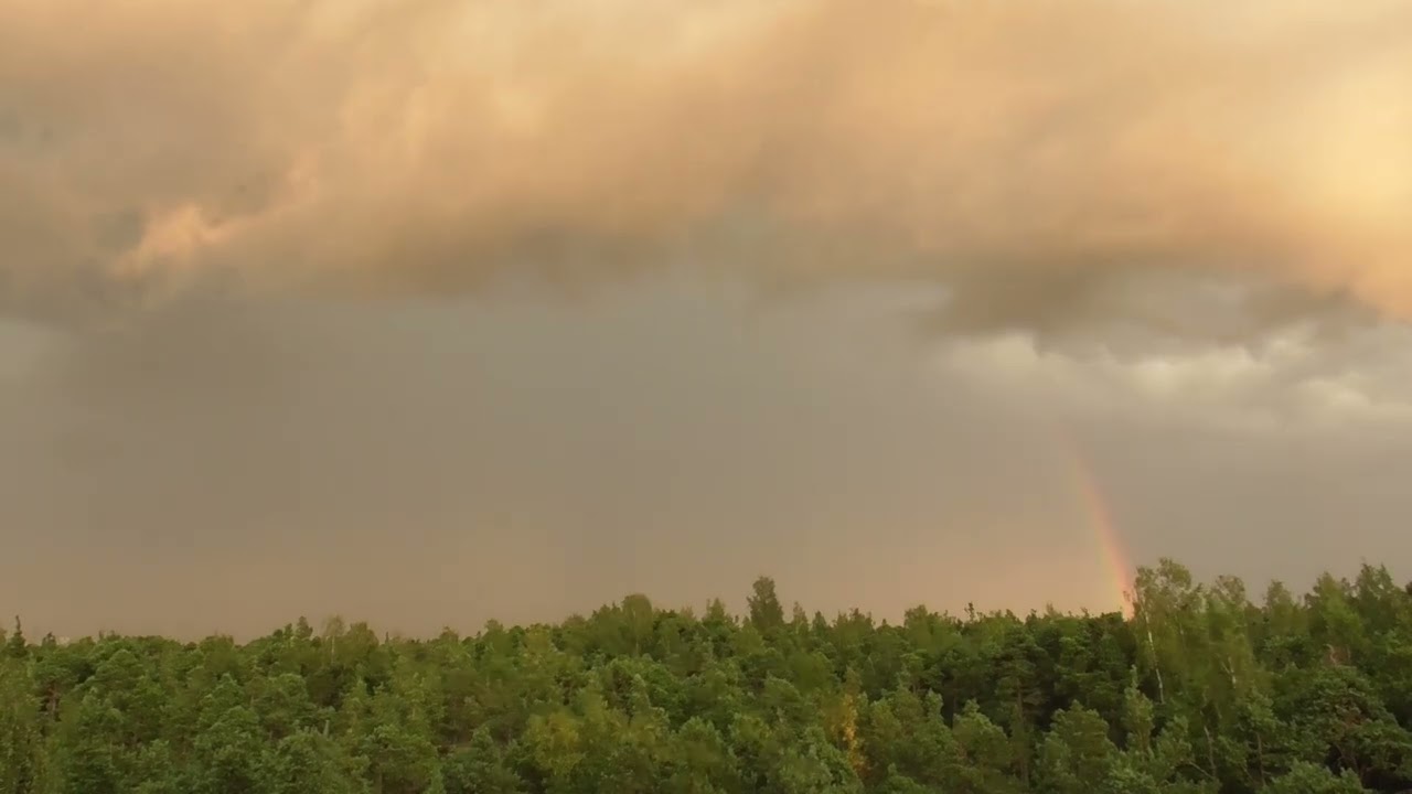 Ukkosella jo yritystä, 30.7 2025, Rauma.