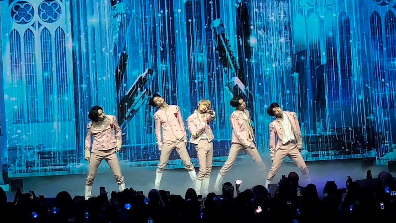 0X1 = LOVESONG (I Know I Love You)- TXT ACT : LOVE SICK Tour Tomorrow X Together LA Day 2 220724