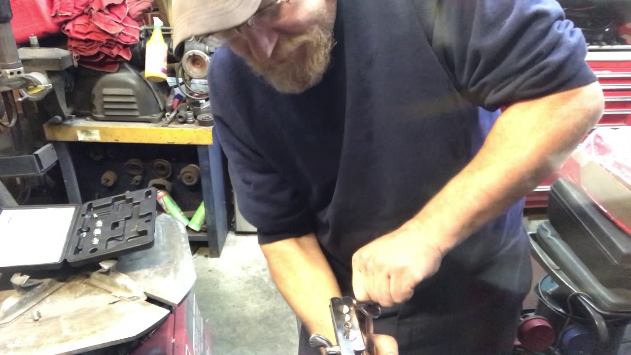 How to make a double bubble flare on a brake line