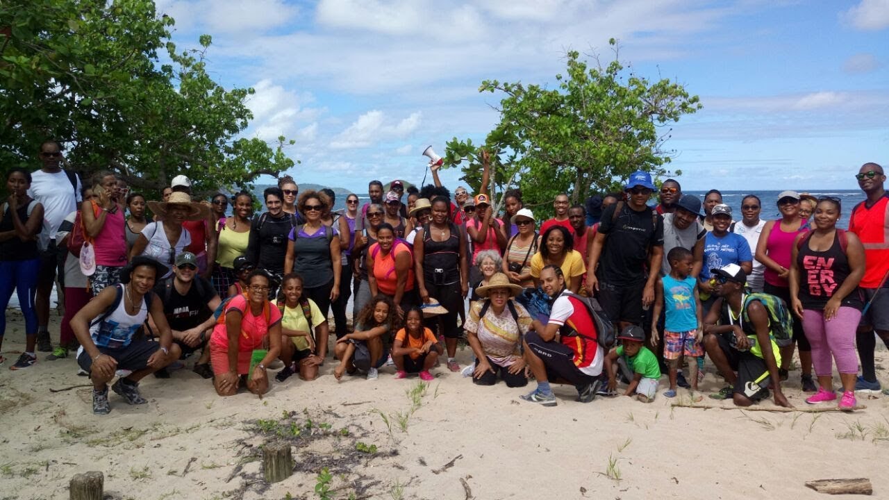 Pointe Rouge, Pointe Batterie, Plage de Beausejour - Trinité - Martinique (R.D.D)