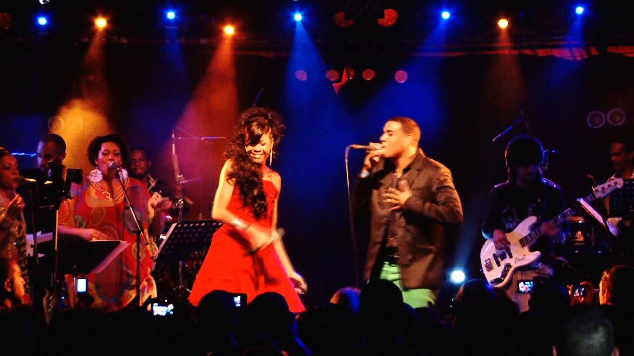 Les 20 ans de Leila Chicot au Cabaret sauvage par Junior Fadairo