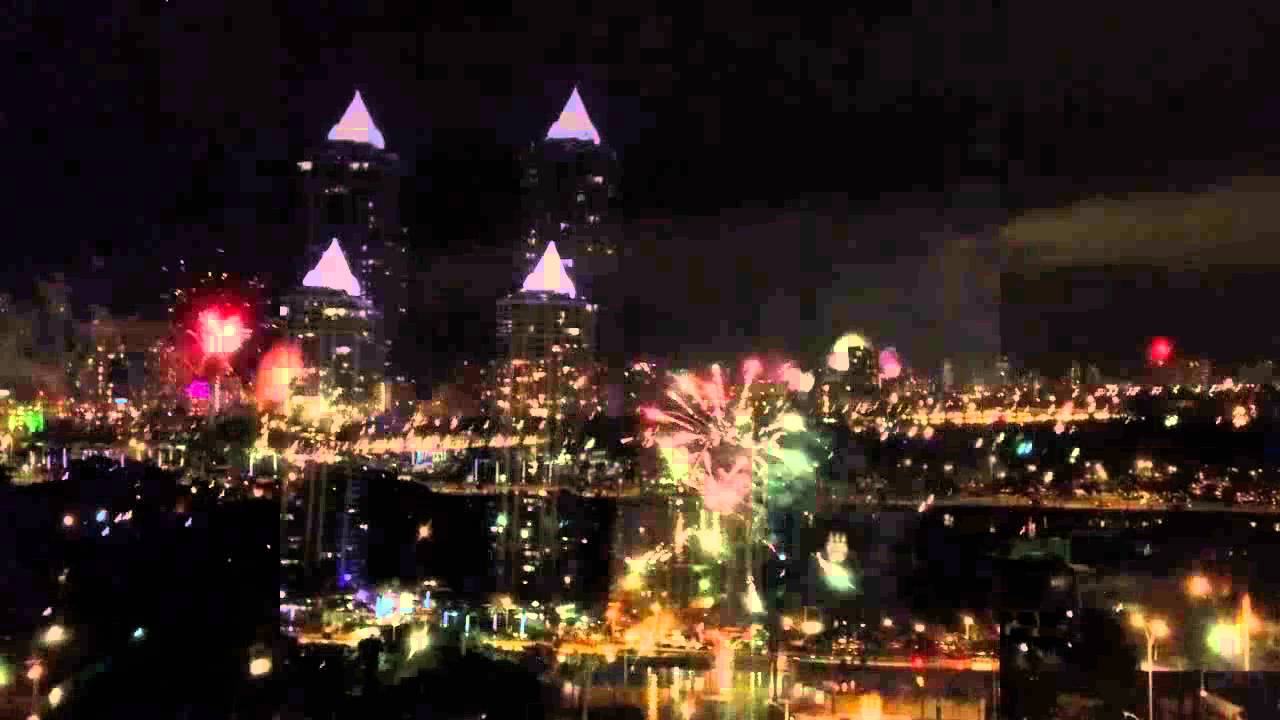 Time lapse of New Year's Eve Fireworks in Miami Beach