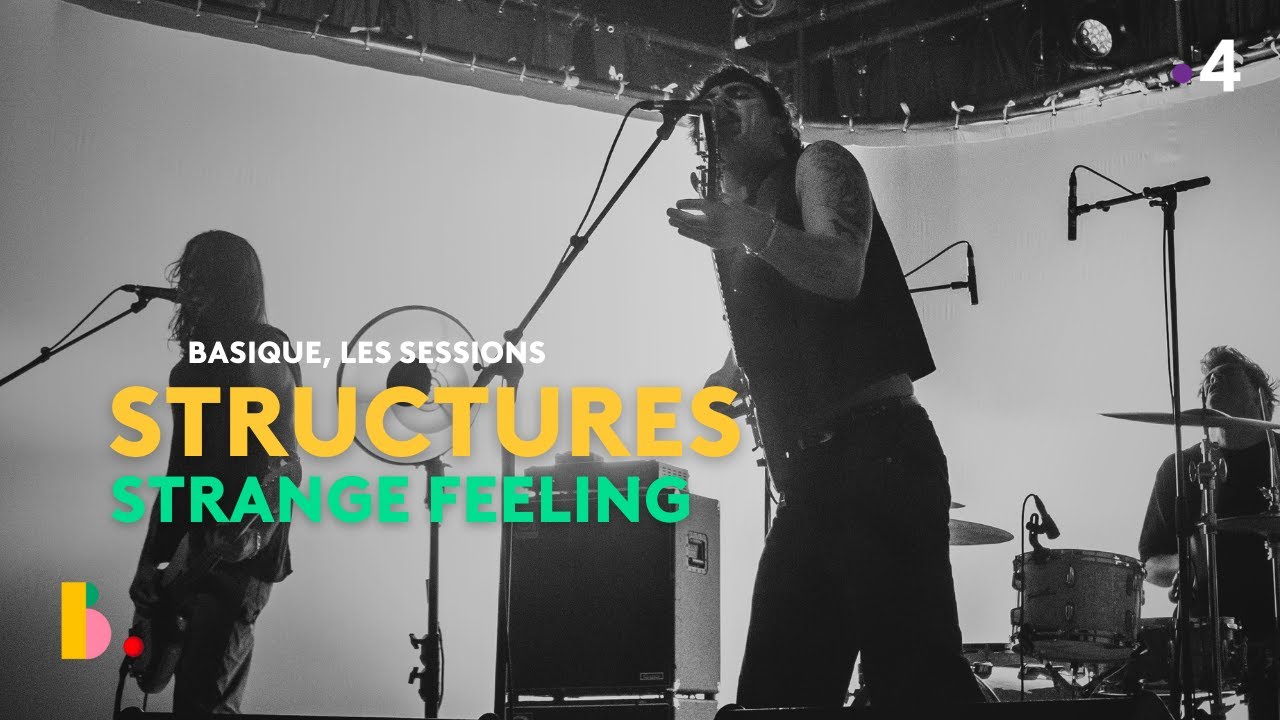 STRUCTURES joue 'Strange Feeling' en live