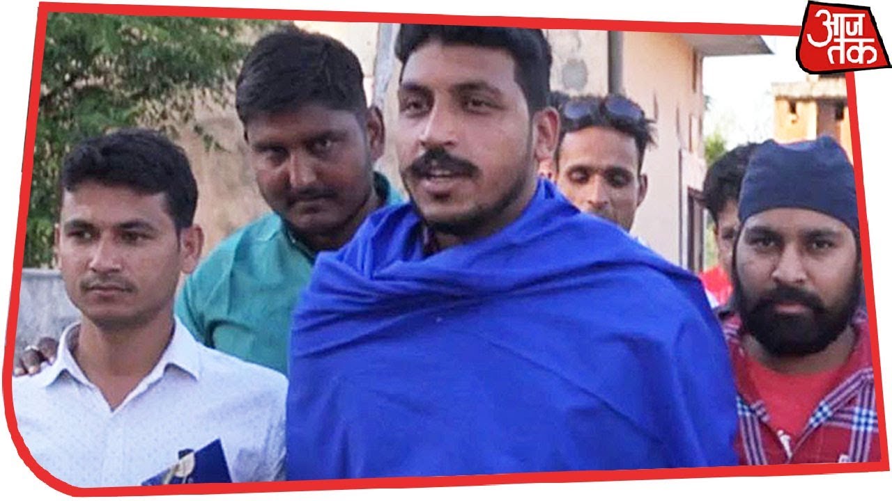 भीम आर्मी के रोड शो में बंदूक का क्या काम?