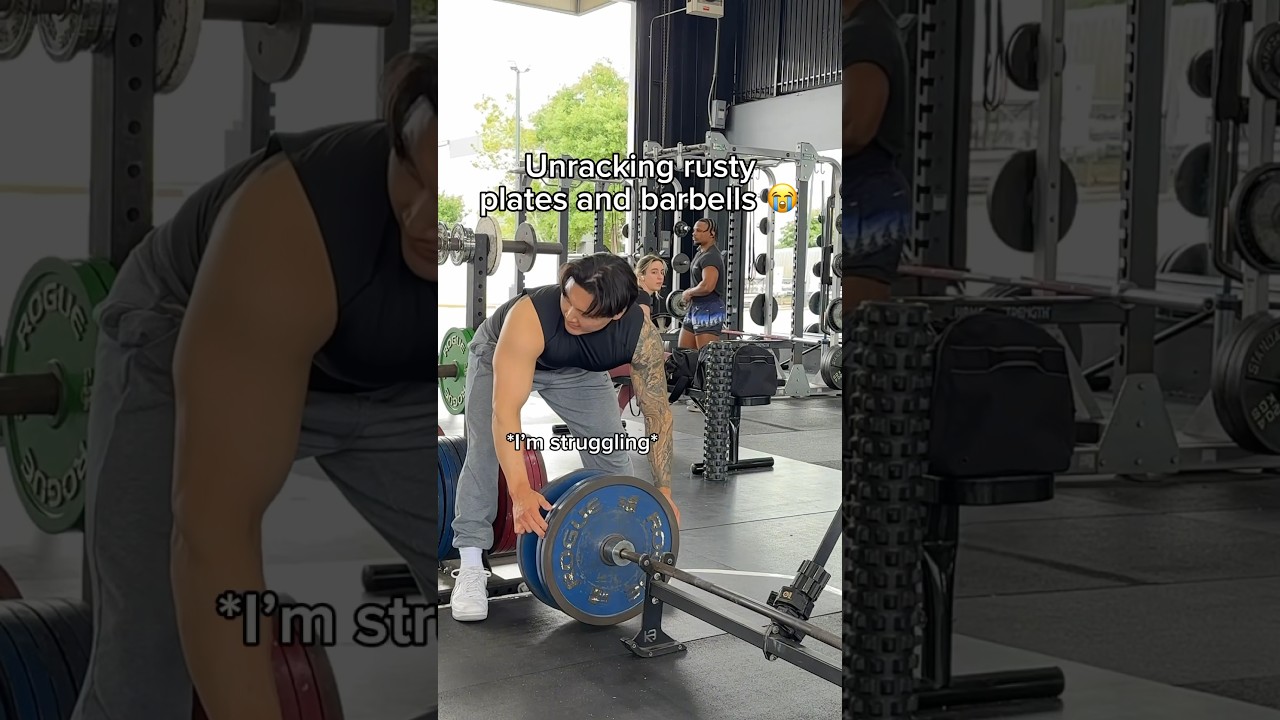 Lifting in Texas Gyms 🥵 #shorts