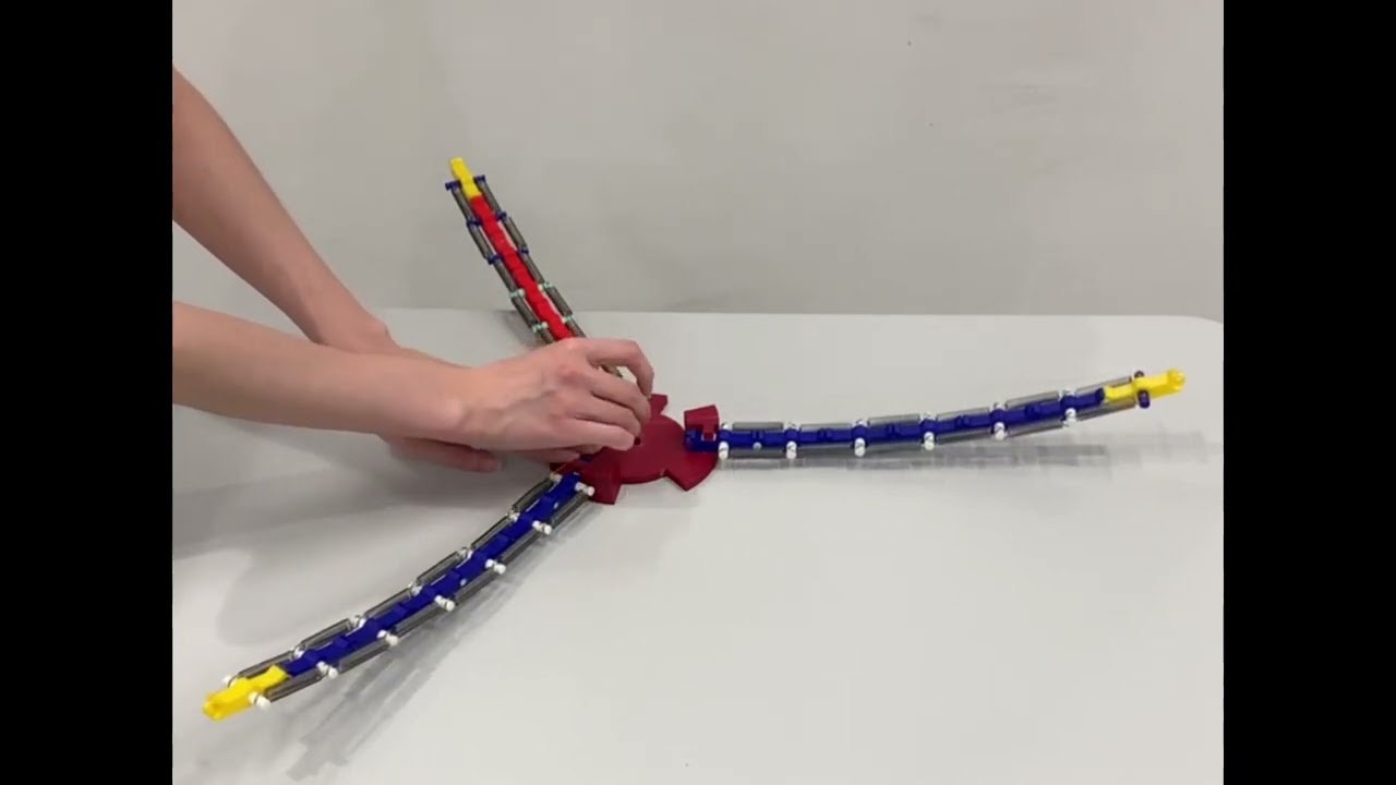 Deployable multi-stable structure (3D-dimension)
