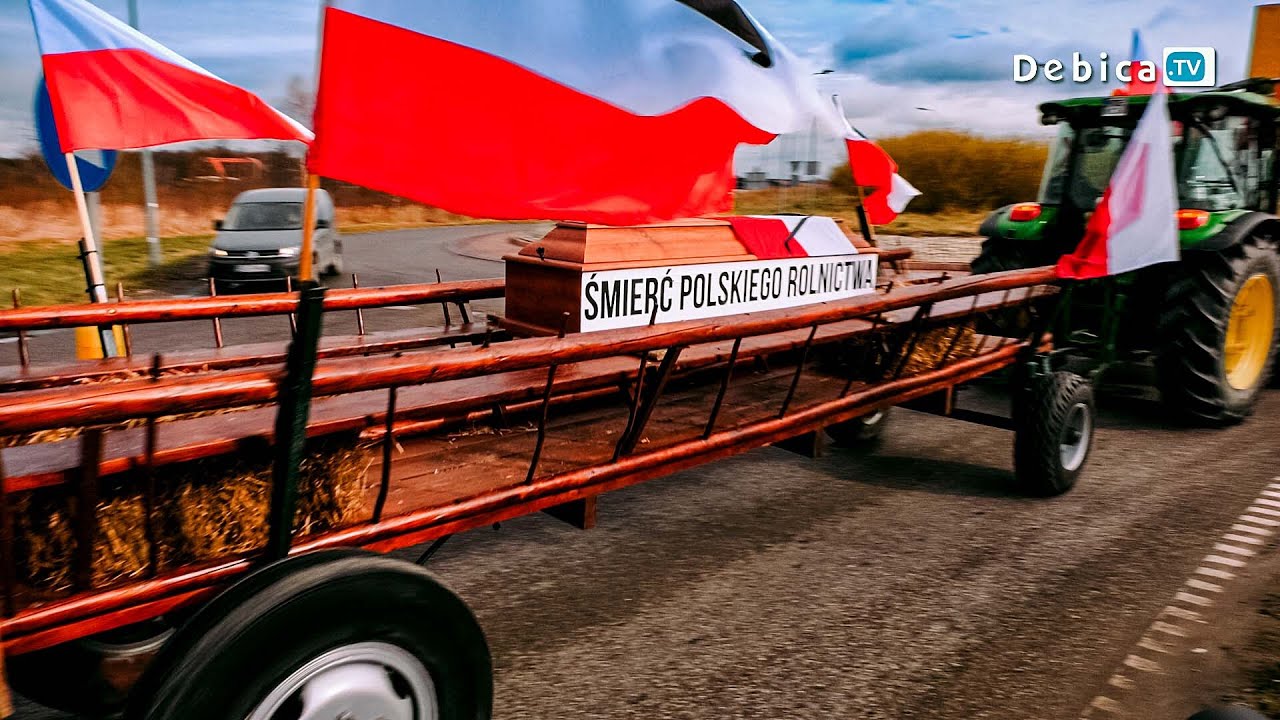 PROTEST ROLNIKÓW! Około 200 maszyn wyjechało na dębickie drogi
