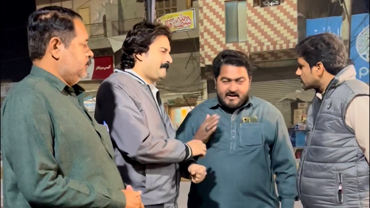 Bhai jaan khana lazmi hai 😳😳🙈🙈