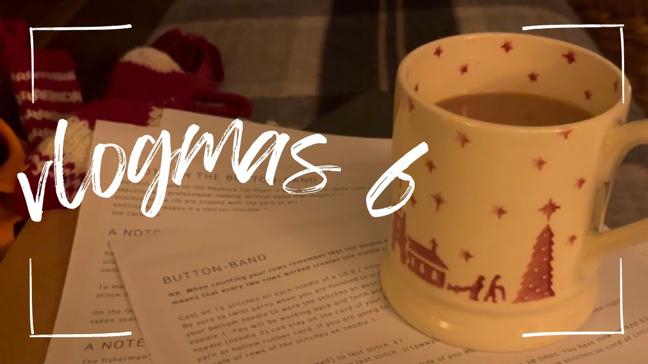 🎄Vlogmas 6 🎄 Decorating The Christmas Cake and Sorting The Freezers 🎄