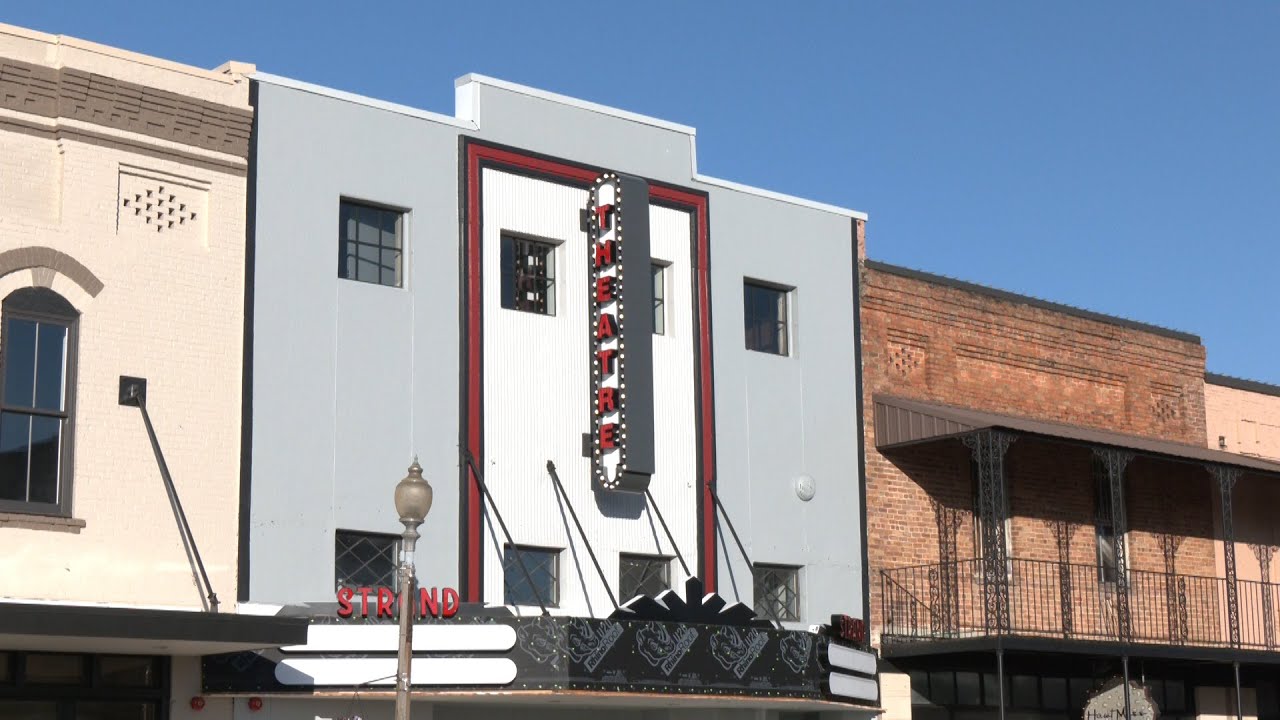 Strand Theatre returning to glory days after community effort to save Atmore landmark