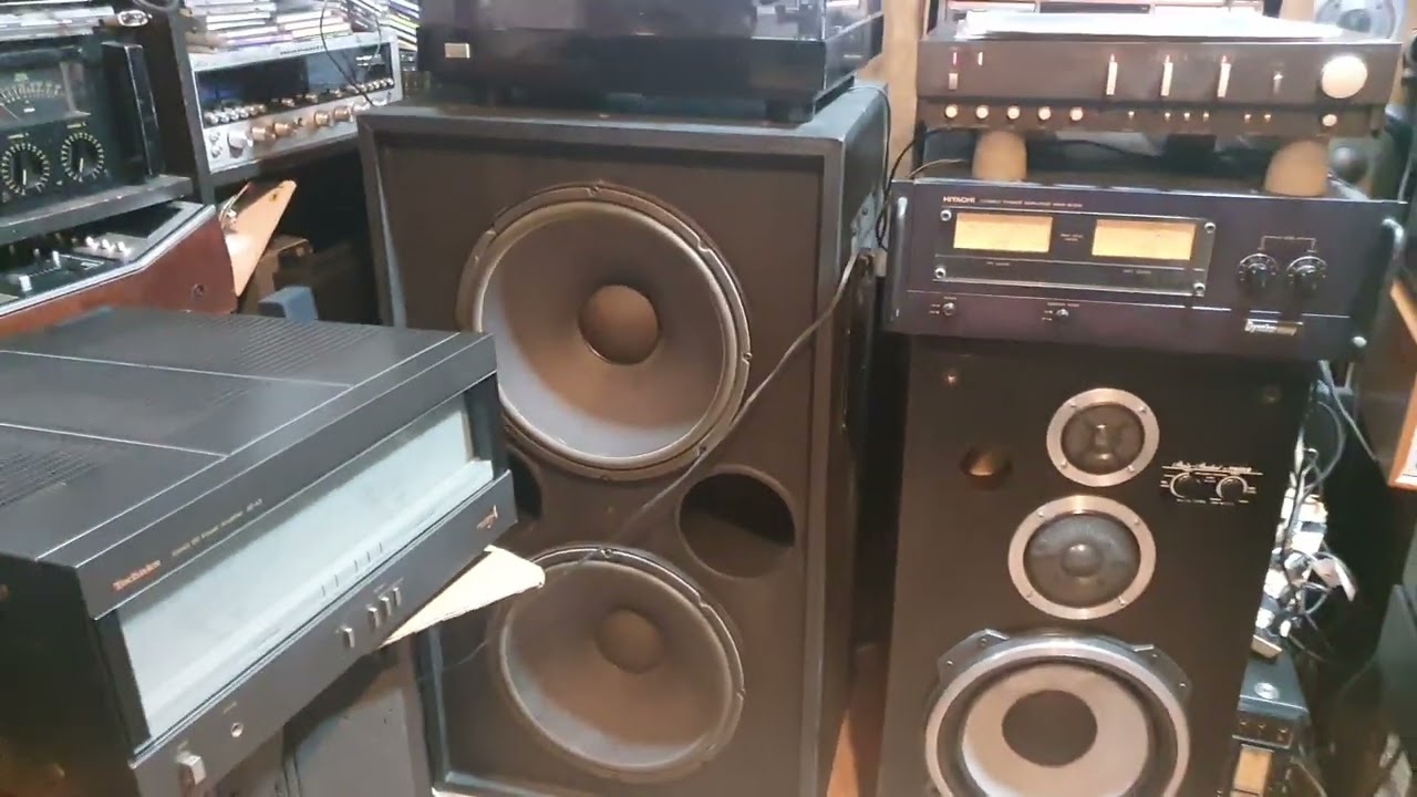 Усилитель PRE TECHNICS SU-A4 TOP HIEND, усилитель мощности HITACHI HMA 8300 TOP, колонки Fisher T...