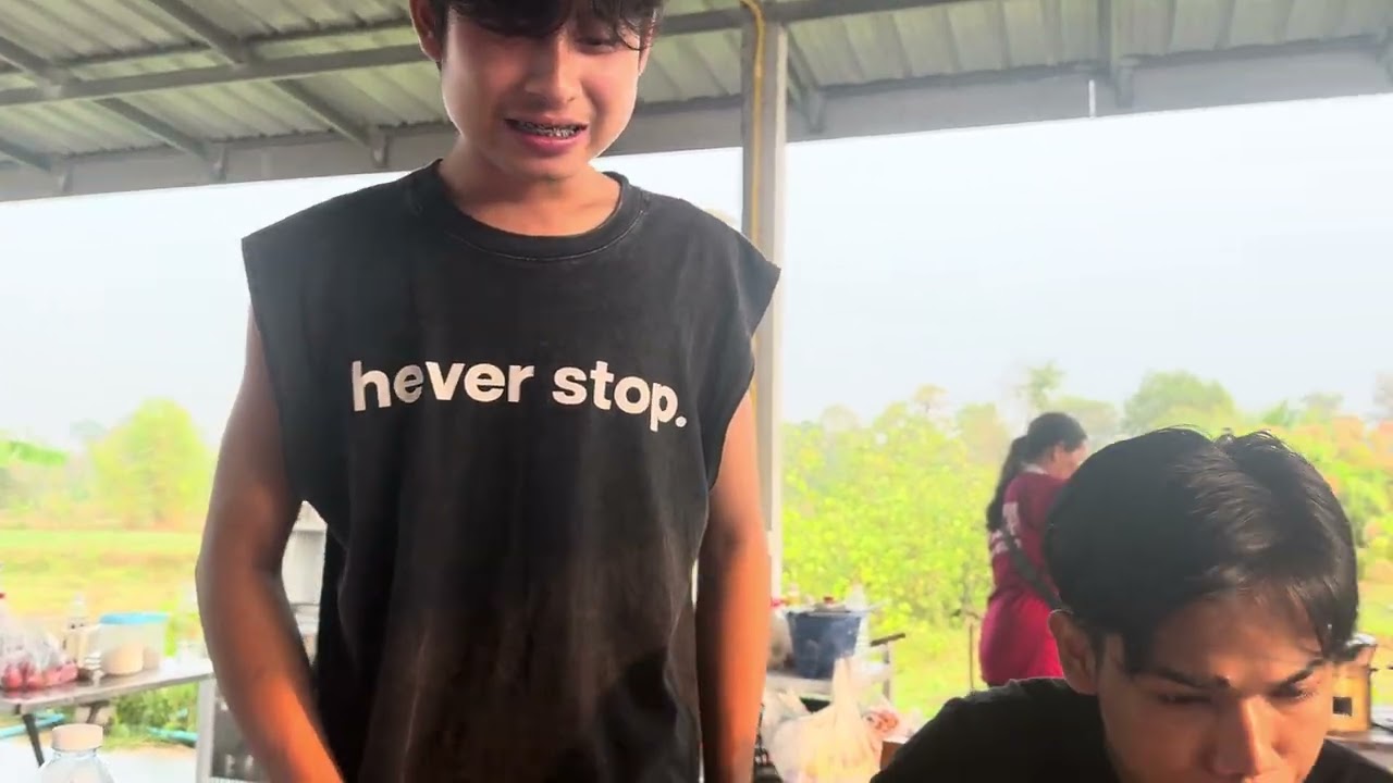 อย่าไปบอกย่าเด้อค้าบ แก๊งเด็ก ไปลักไก่ย่ามาต้ม‼️