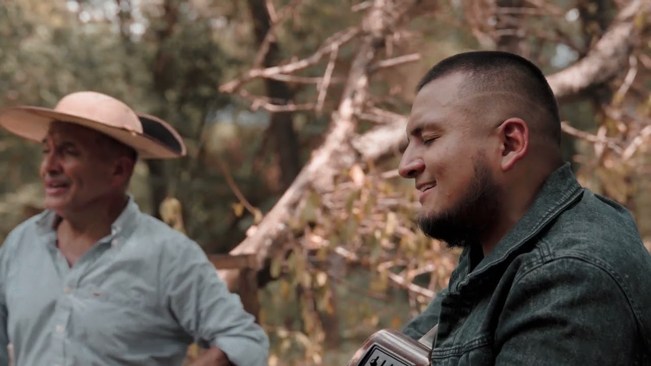 Paul Tapia, El Negro Palma - Junte con Amigos 2 (Video Oficial)
