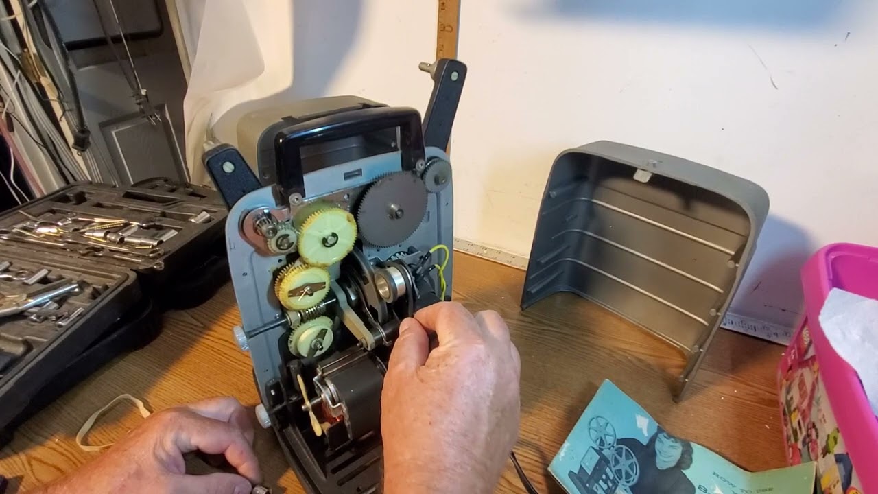 Easy Fix to Bell & Howell projector that is not rotating