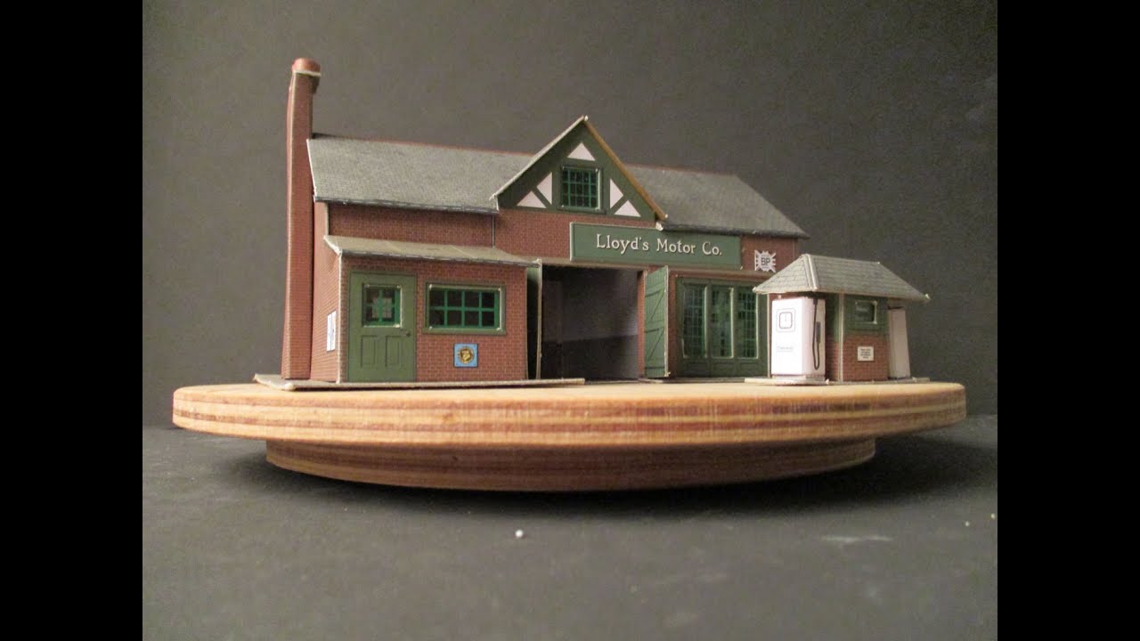 Building a Superquick Garage kit.