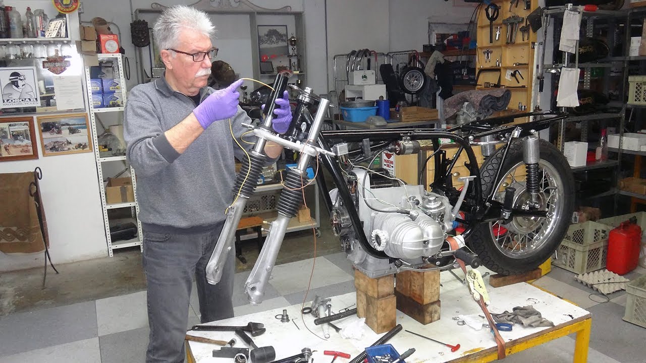 BMW R75/5  Third  part