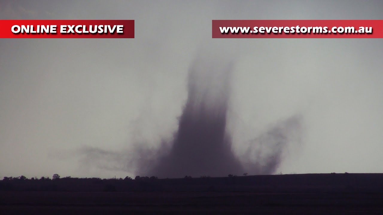 Stockton Tornado, Kansas - Storm Spotting - 14 June, 2014