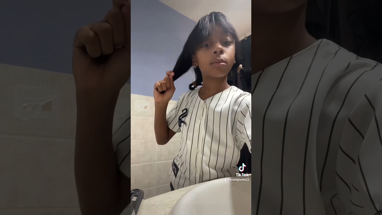 Do my hair with me &mdash; for school