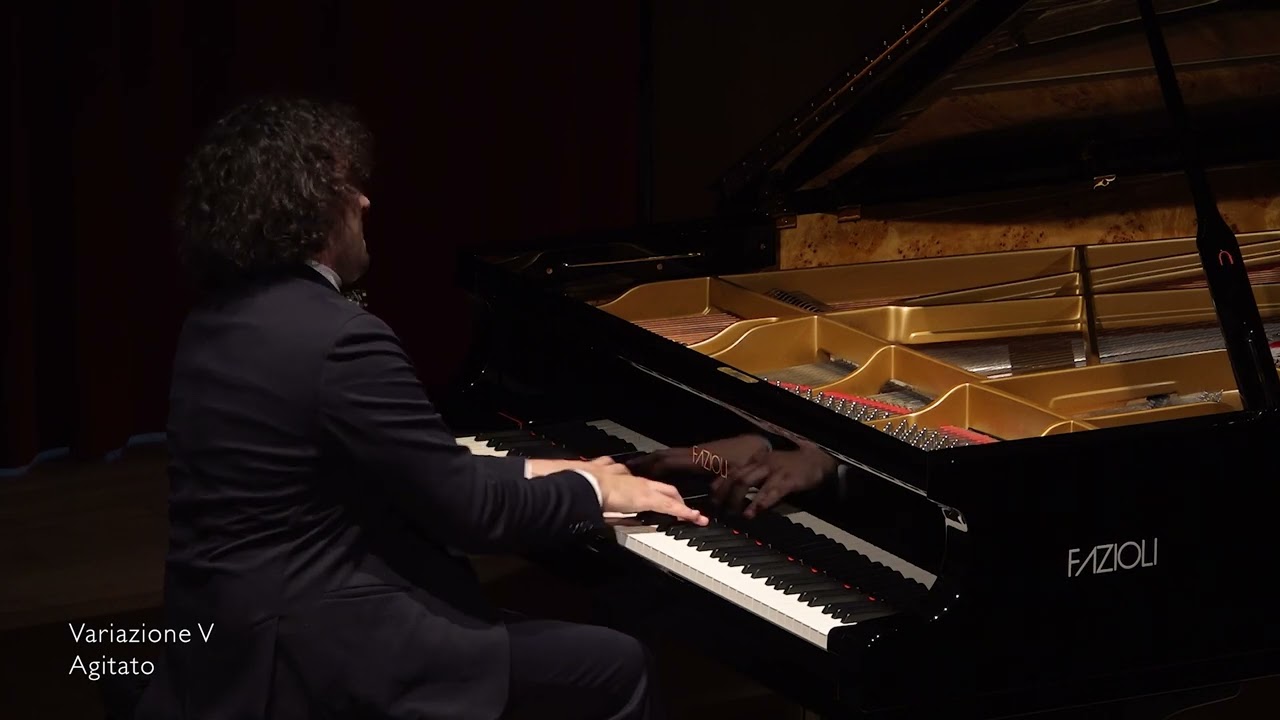 Martín García García: Schumann, Etudes Symphoniques op. 13