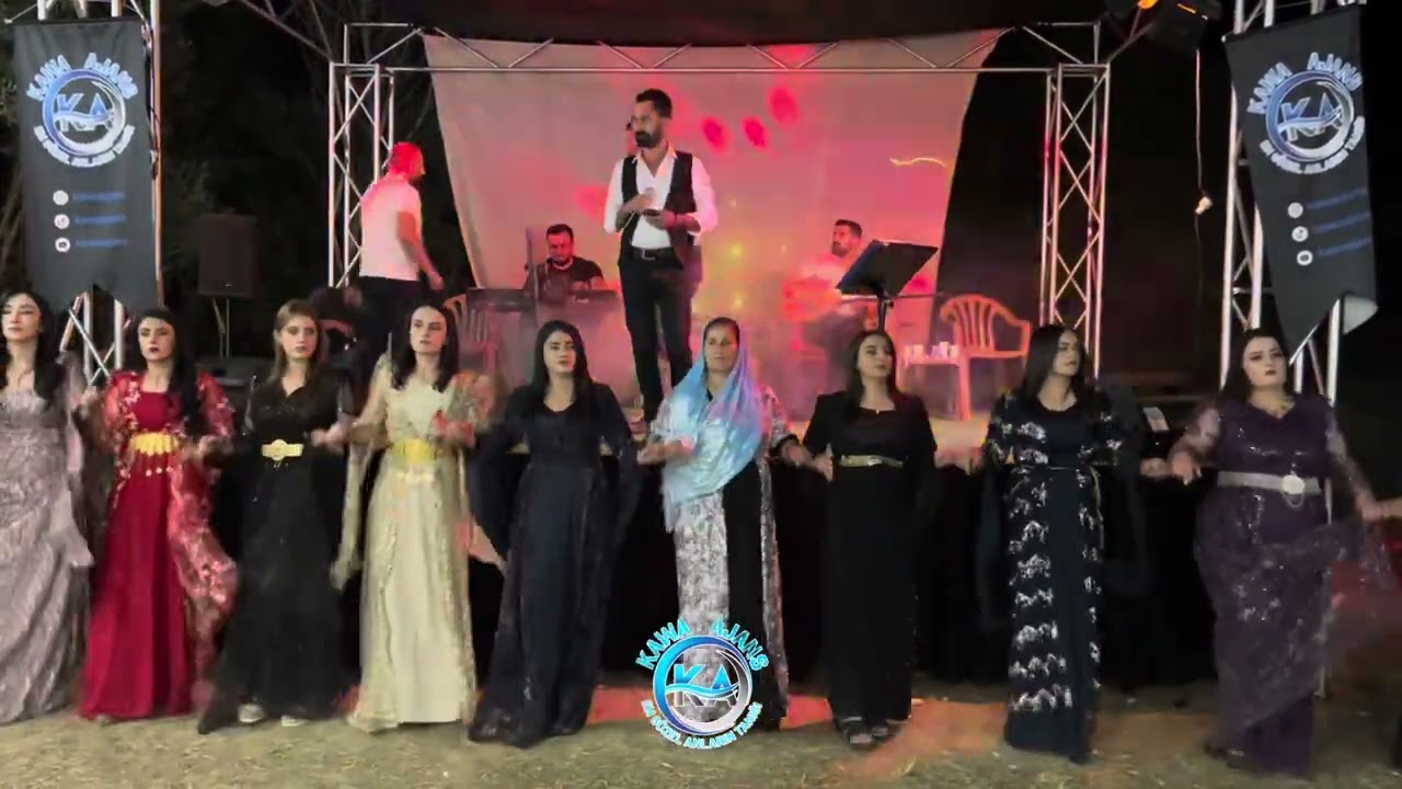 Kawaajans: Çakmak Ailesi