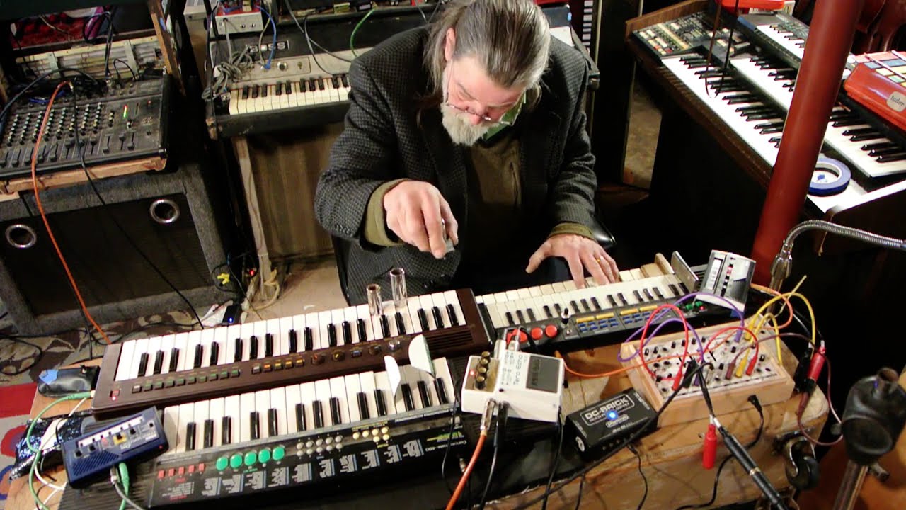 3 toy keyboards = Synthesizer