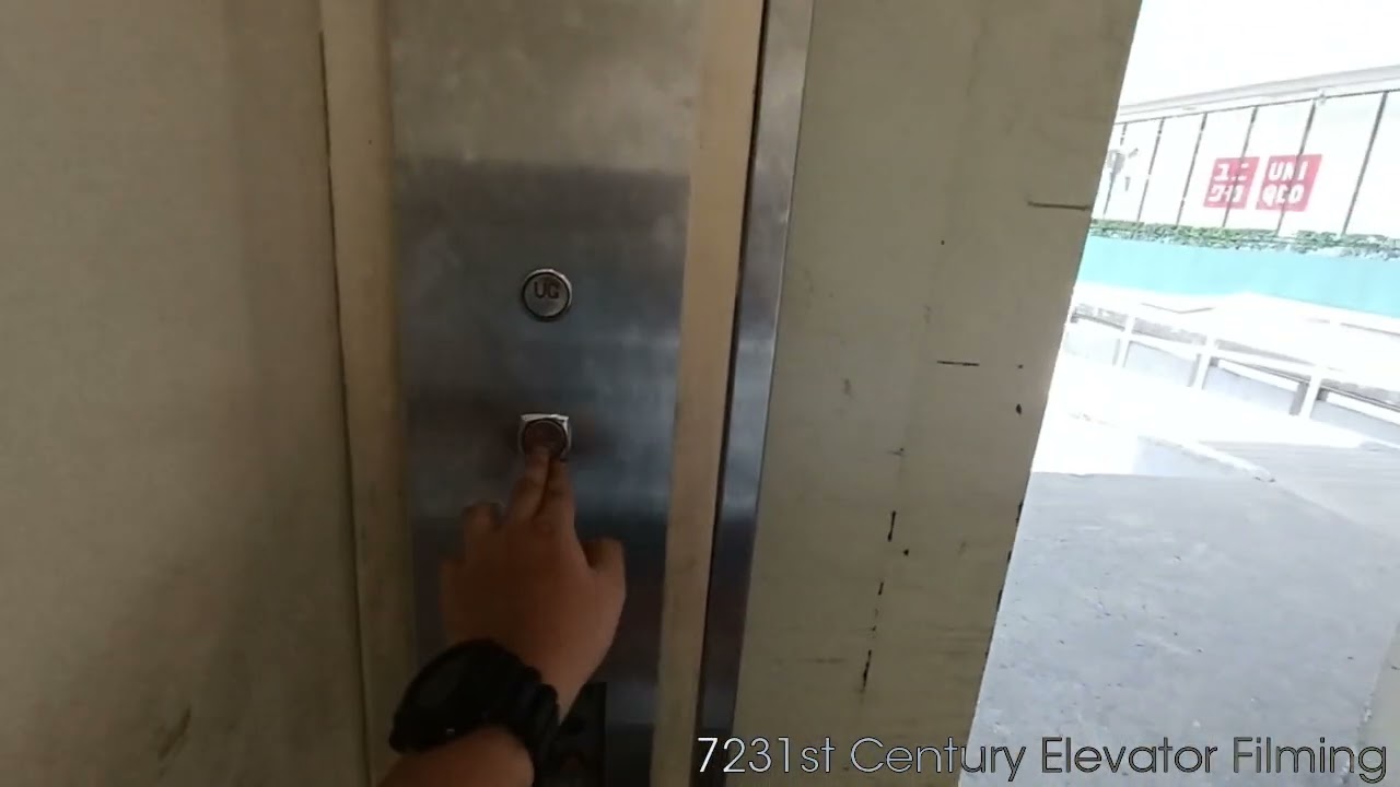 Hyundai STVF-7 Service Lift - @SM City Sta Mesa (Supermarket RDU)