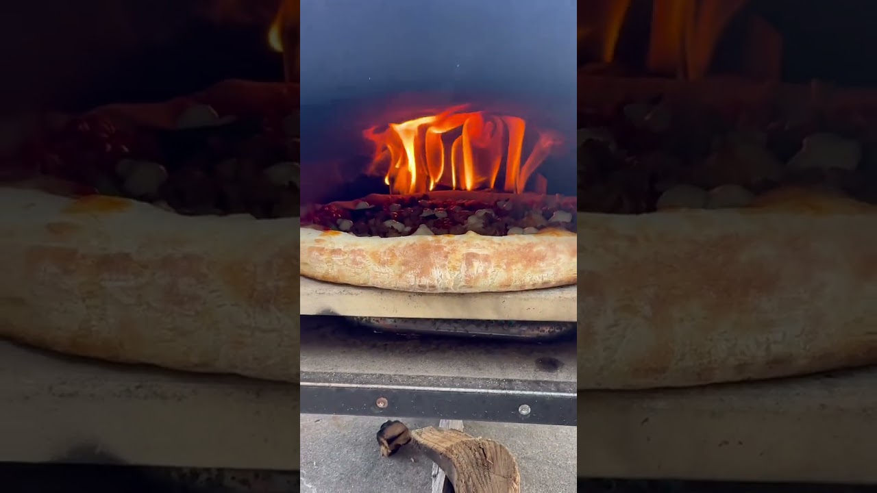 This is the oven people talk about after the party. Bertello SimulFIRE Outdoor Pizza Oven 🍕🔥☀️⁠