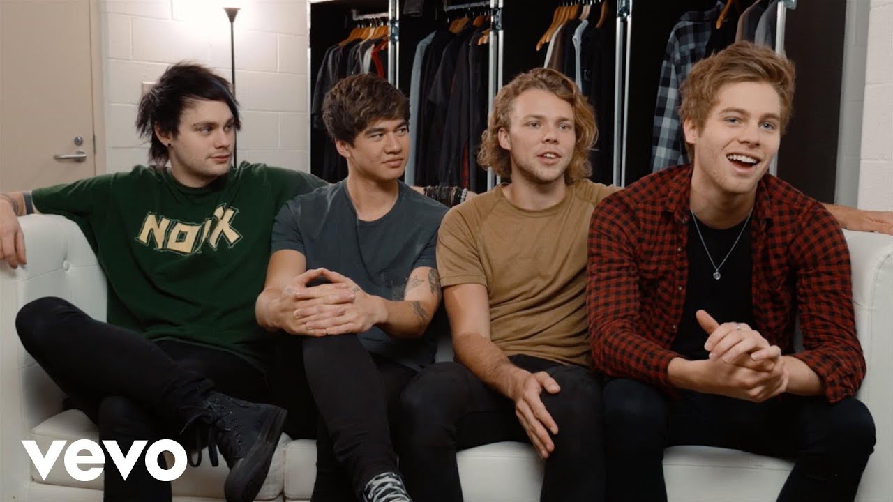 5 Seconds of Summer - Rock Out With Your Socks Out (Vevo Tour Exposed)