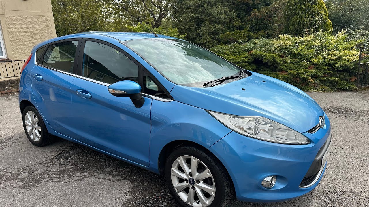 **2010 Ford Fiesta 1.4 Zetec** Walk Around qcars.co.uk