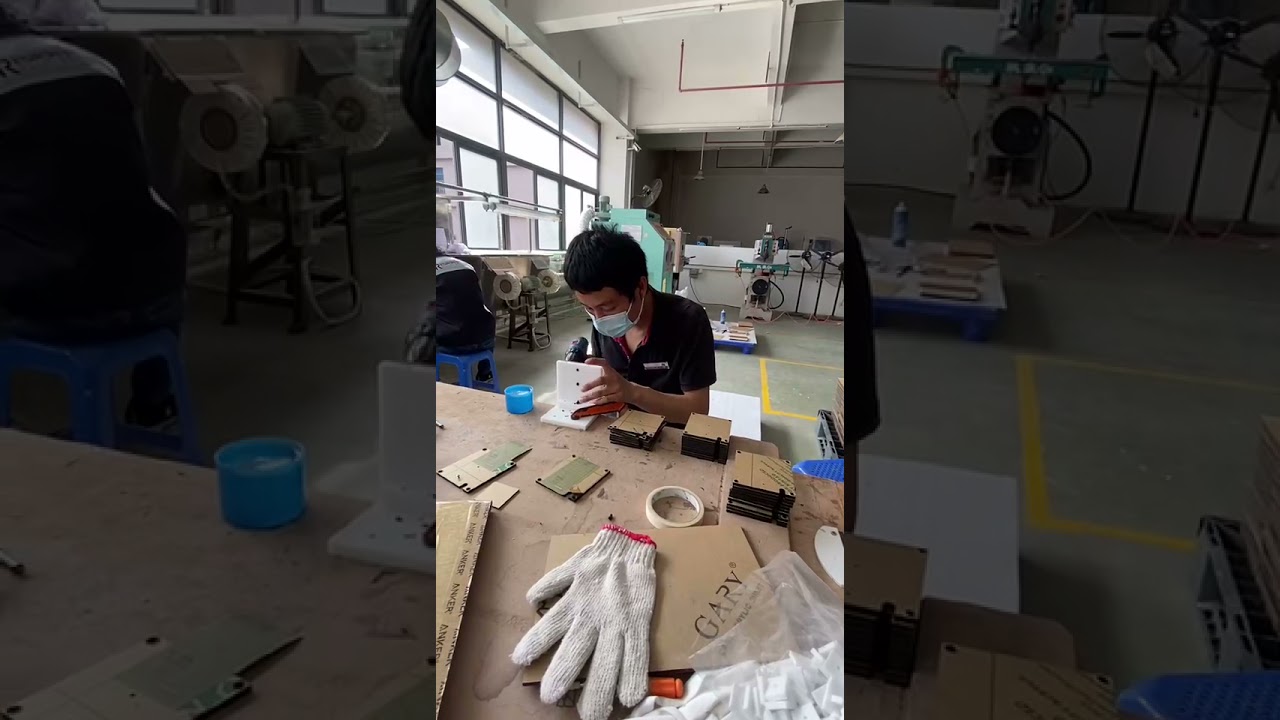 Real shot of display stand production process（truth）