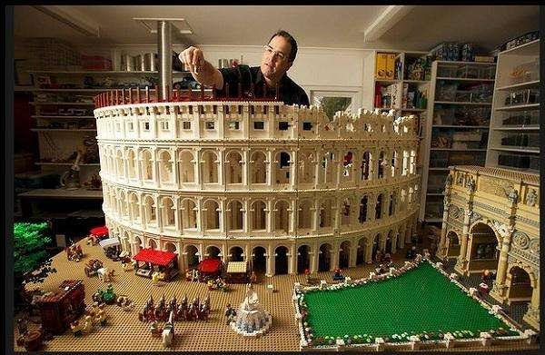 30 Amazing LEGO Versions of Famous Monuments