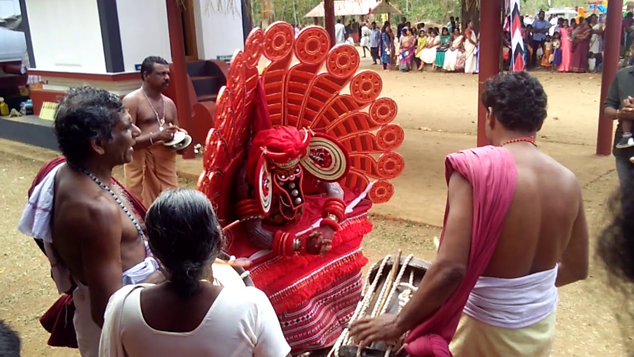 Veliyambam kotta thazhekkave bhagavathi temple pulpally kuttichathan theyyam 2018