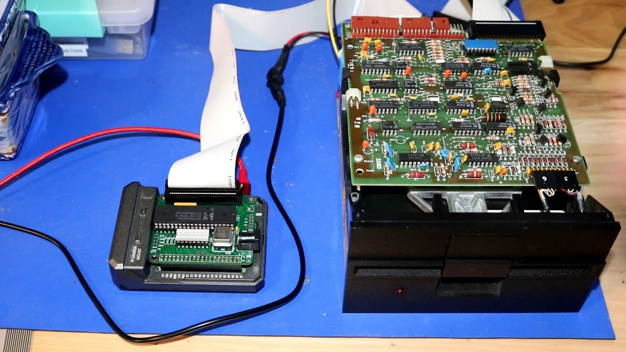 Я всегда мечтал, чтобы мой Raspberry Pi поставлялся с дисководом на 360 КБ...