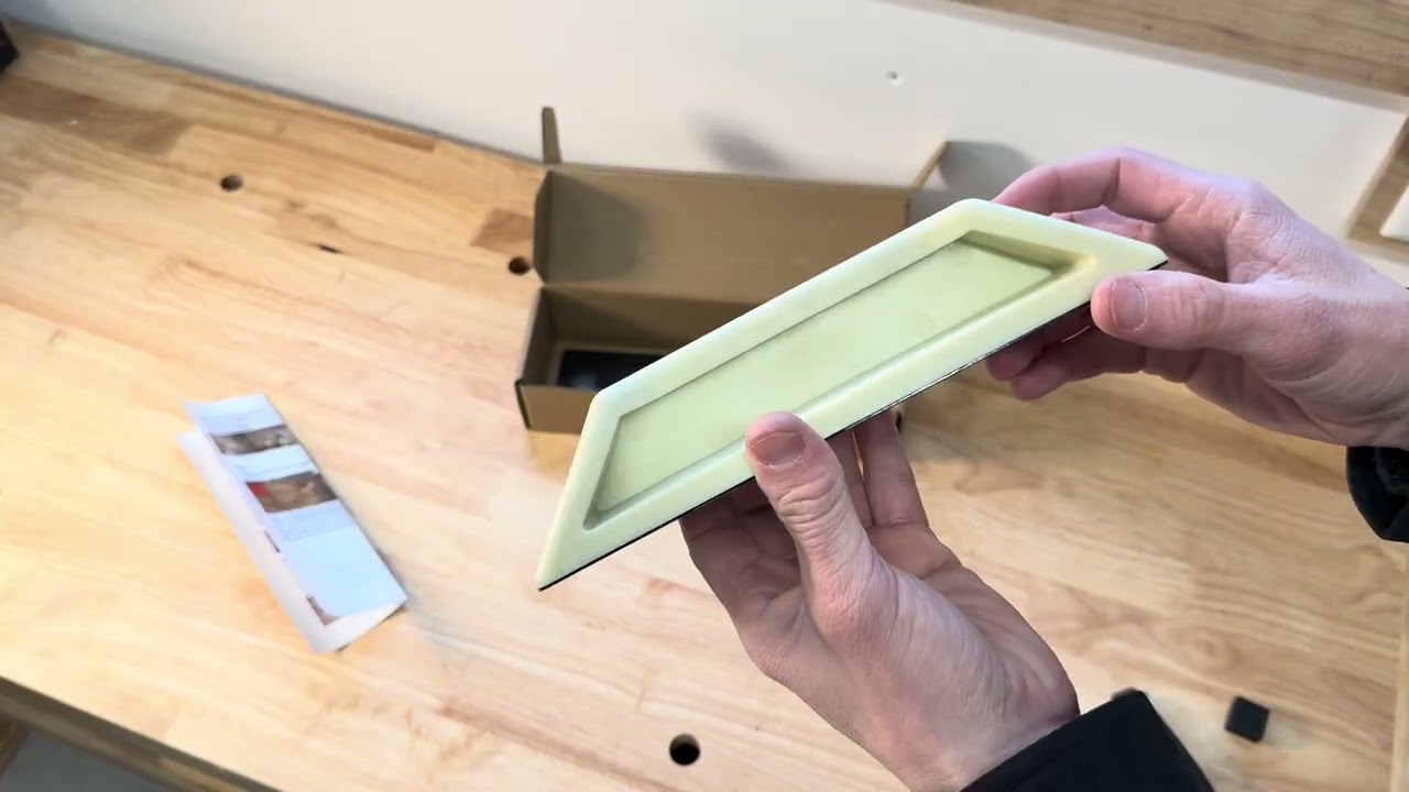 Floor Gap Fixer Tool – Heavy-Duty Plank Grabber & Washable Adhesive Pad for Laminate | Honest Review