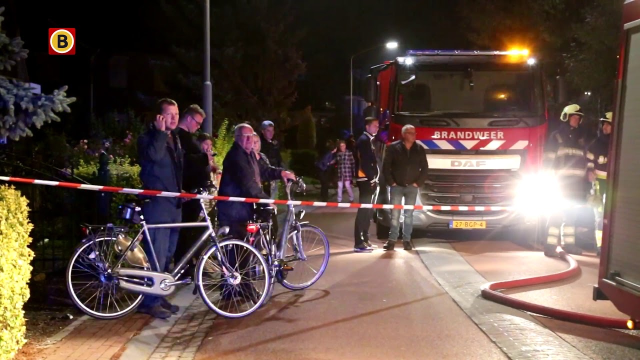 Schuur in Beugen gaat in vlammen op
