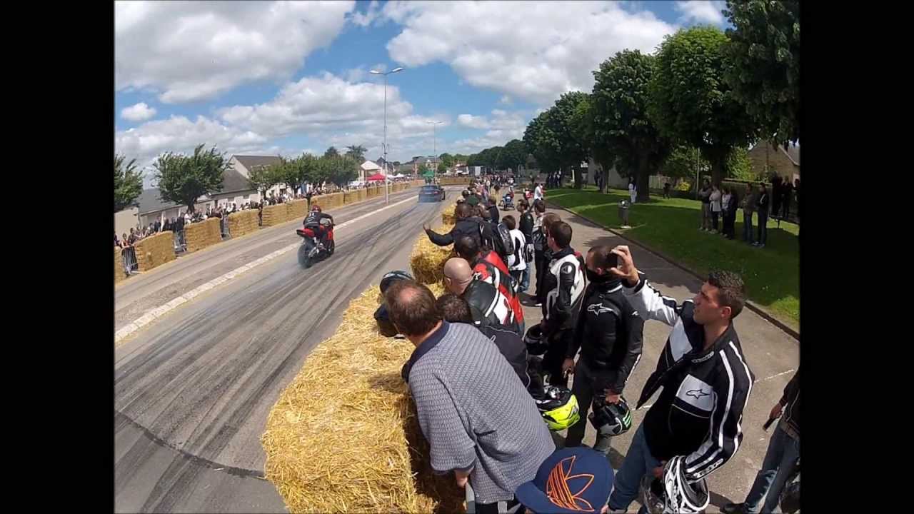Les Motards Du Loiret (45) Montargis en direction Courtenay show stunt du 2/06/2013. HD