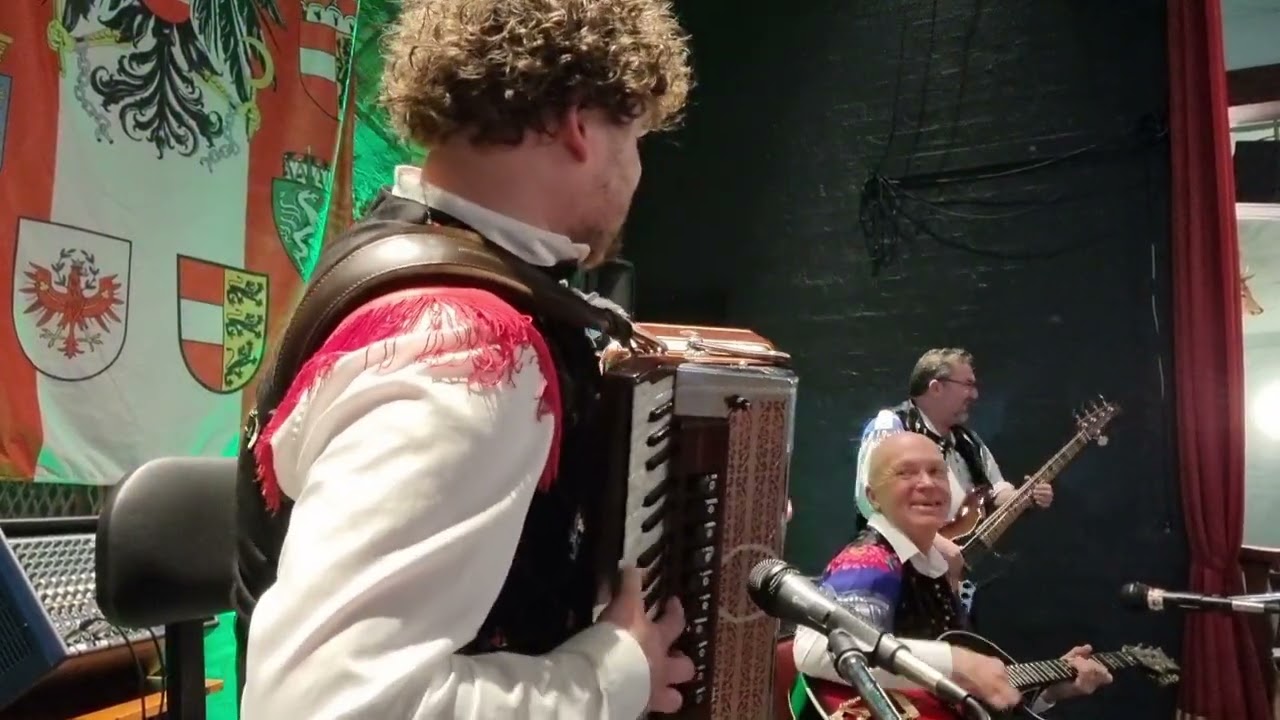 Gorenjska Polka - Klarinetten Polka 2nd upload (Avsenik) #oberkrainer #accordion