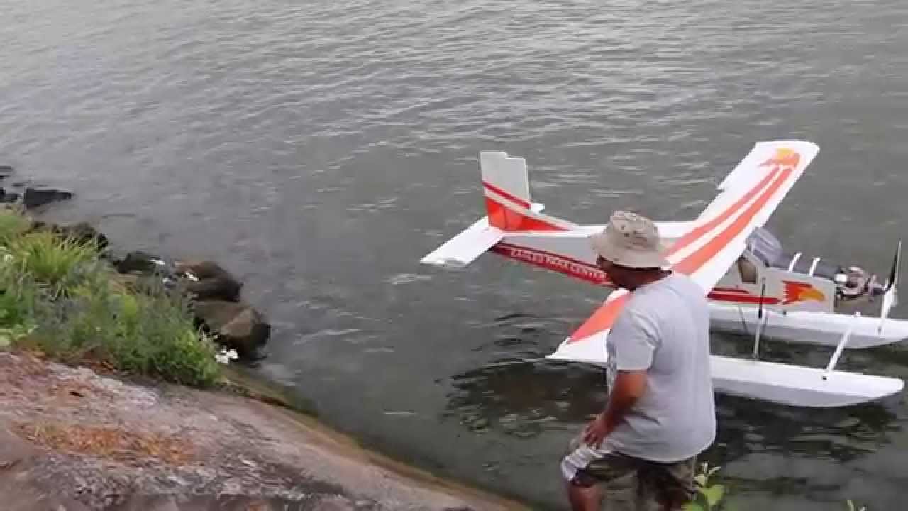 Rc Turboprop on floats PC-6 Pilatus Jetcat  - Maiden flight
