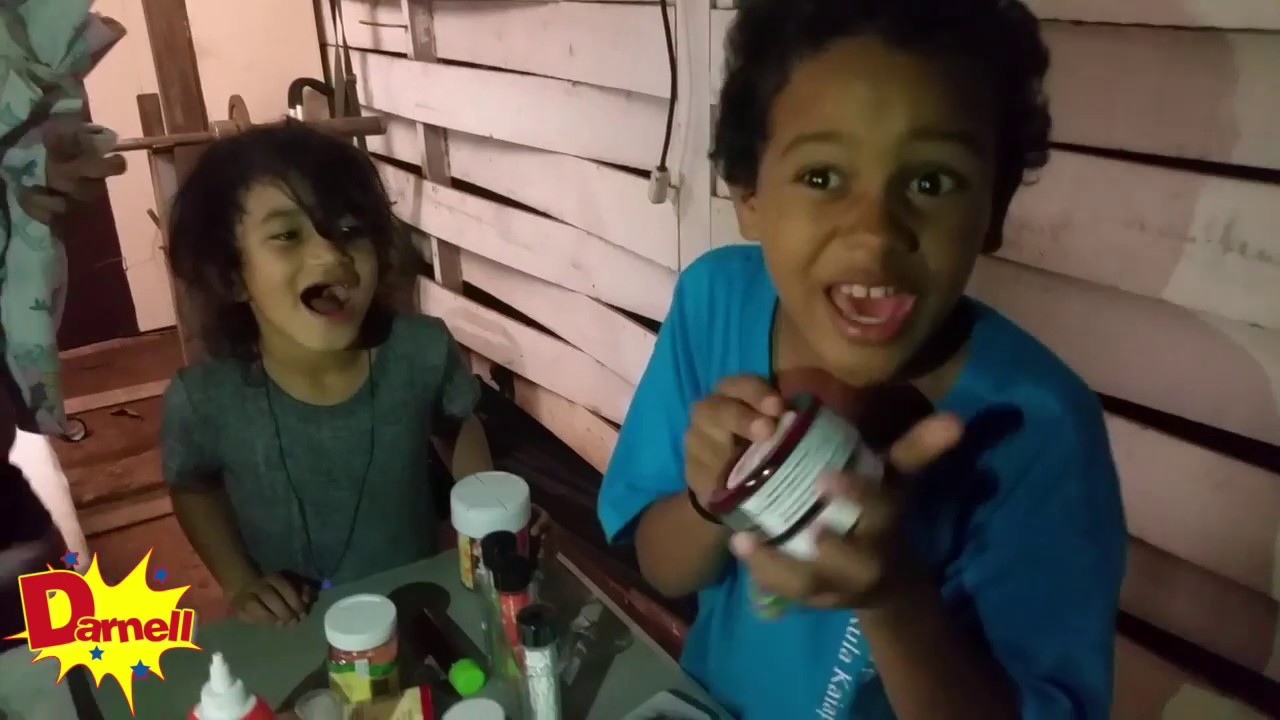 Crazy Family Halloween Activities | Darnell&rsquo;s Family Fun
