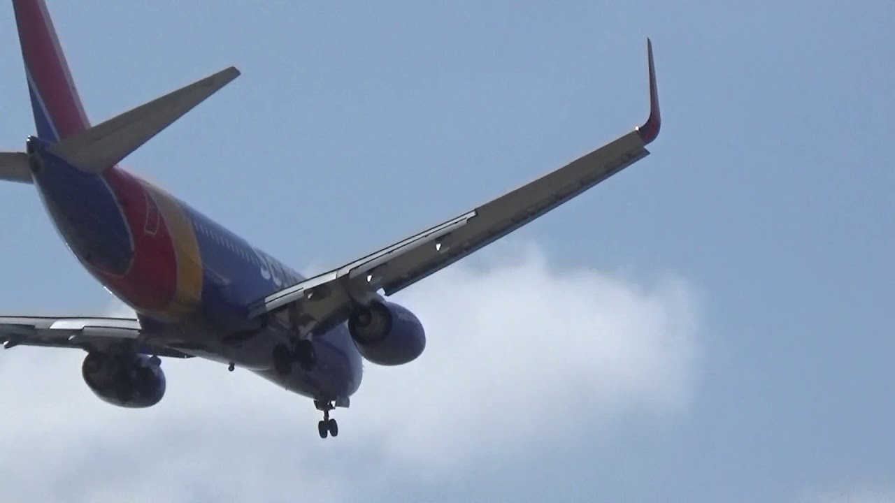 LAX Planespotting Part I - TransitUSA