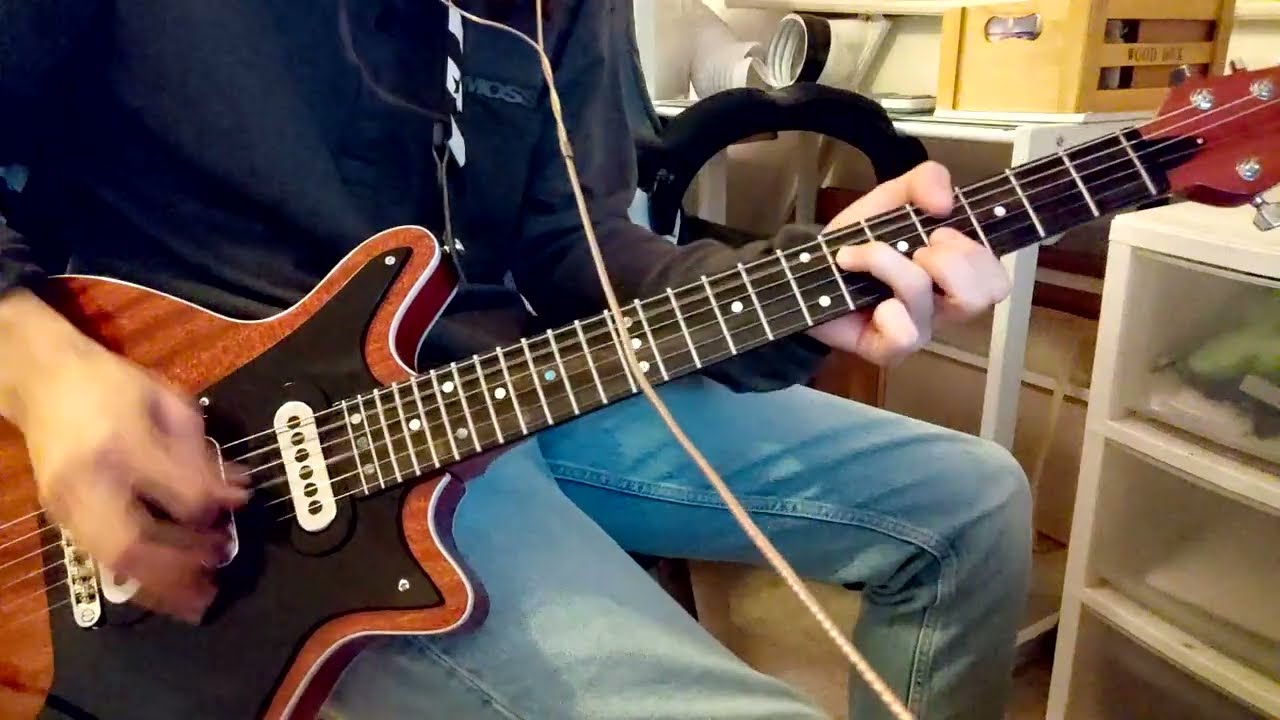 Hammer to Fall - Queen (Guitar Cover) Single Version