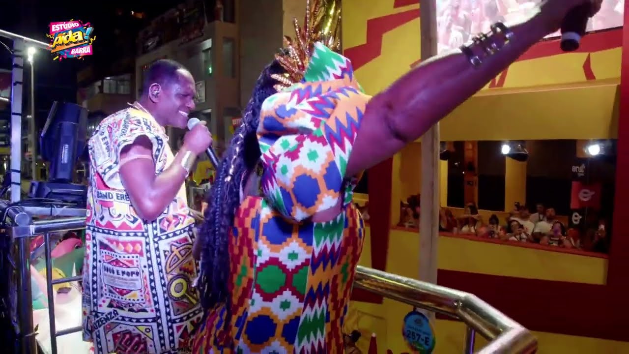 Tatau e Margareth Menezes no Carnaval de Salvador 2025  ( Araketu Bom Demais)