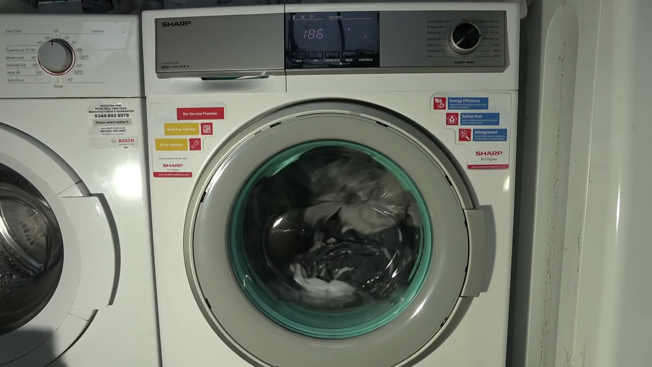 Synthetics rinses and spins / Sharp ES-HDB8147W0 Washer dryer
