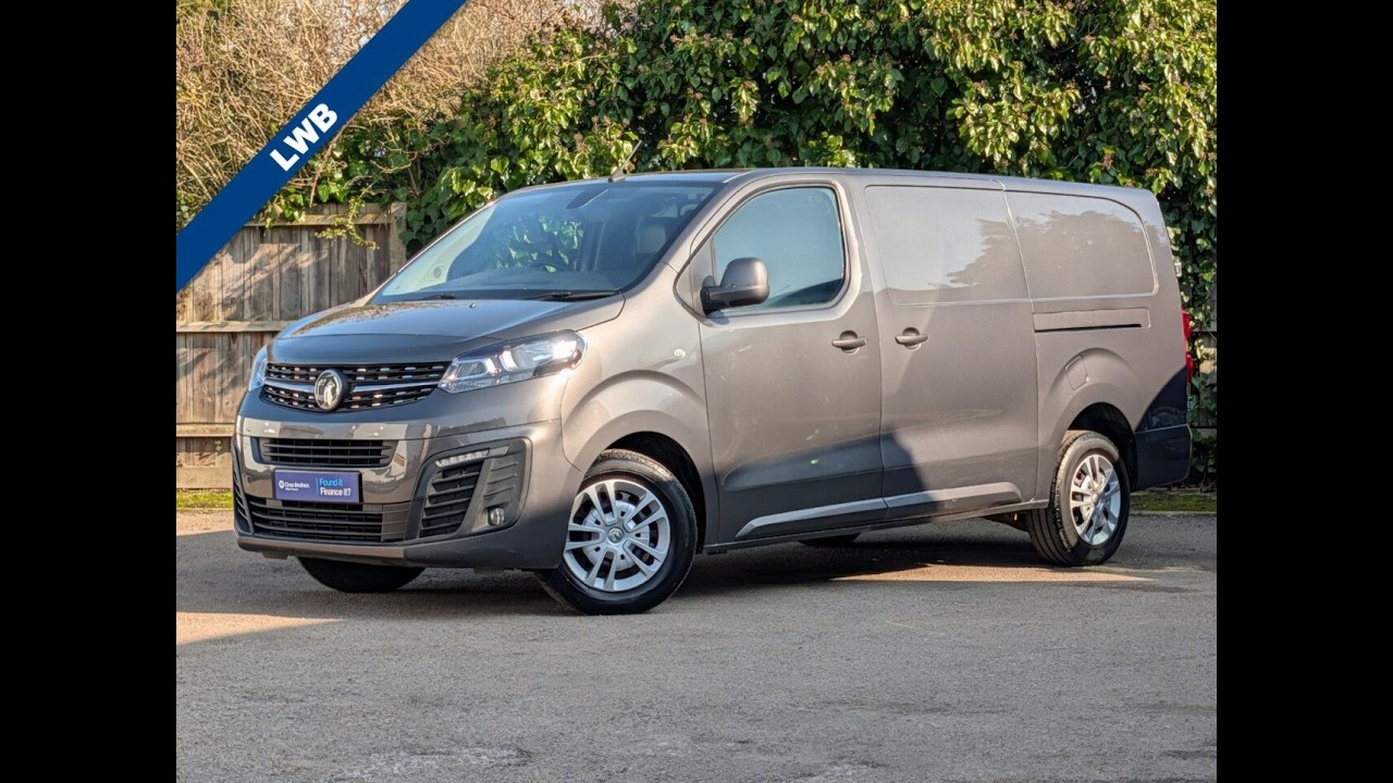VAUXHALL VIVARO1.5 Turbo D 2900 Sportive Panel Van 5dr Diesel Manual L2 H1 Euro 6 (s/s) (100 ps)