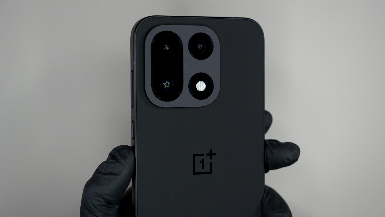 TechUnboxings ASMR: OnePlus 15 (Infinite Black) Unboxing