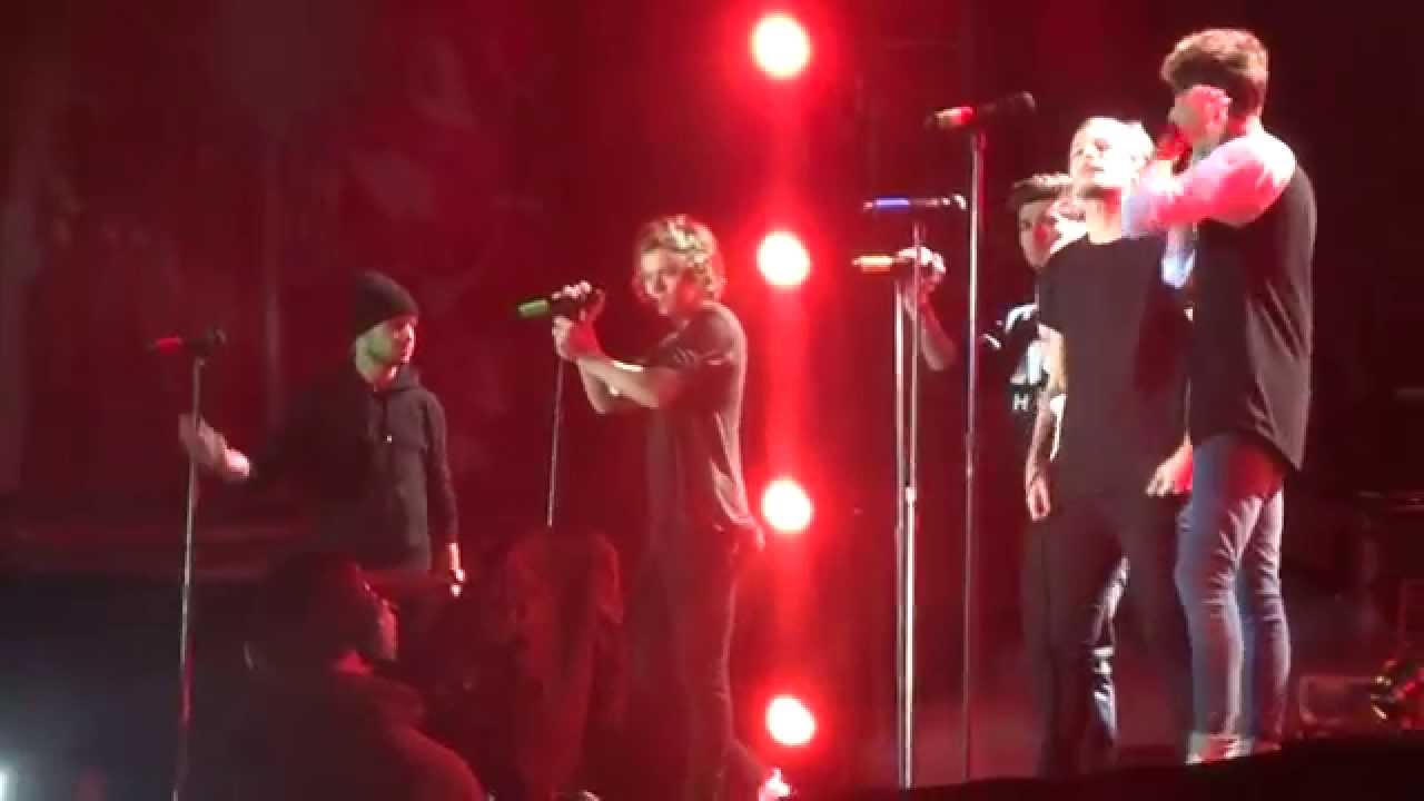 Right Now - One Direction en Chile 01.05.2014