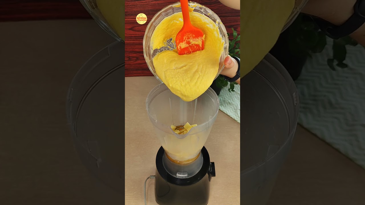 Bolo nuvem de fub&aacute; sem farinha de trigo! O mais fofinho e f&aacute;cil de fazer! #bolodemilho #receitas