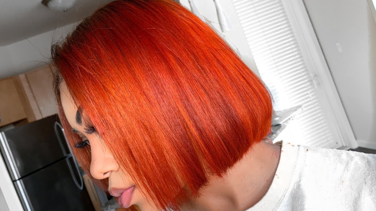 DESTROYING MY HAIR BY BLEACHING IT :/