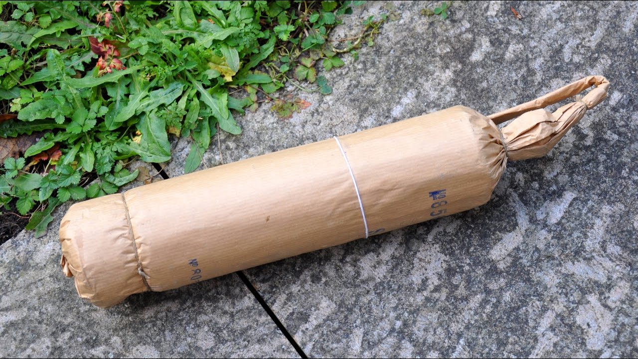 Alte 70mm Mehrschlag Zylinderbombe
