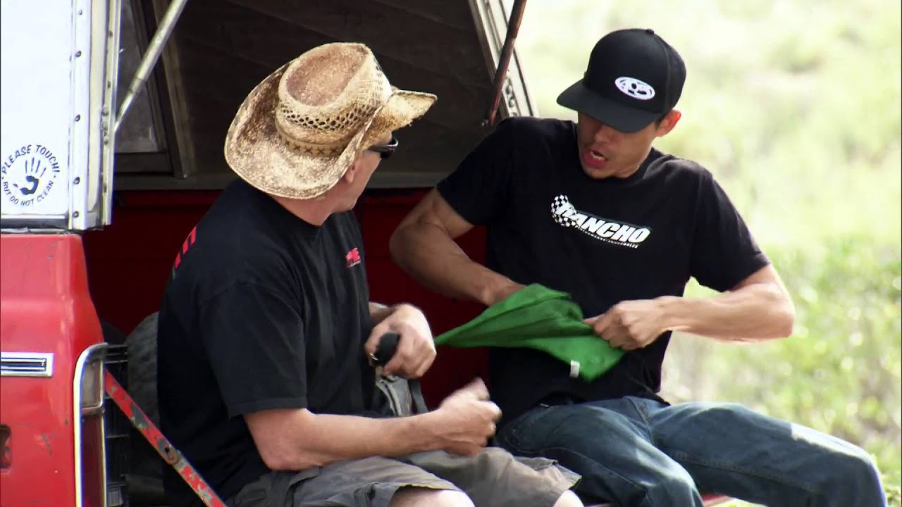 Street Outlaws Deleted Scene - Farmtruck and AZN Car Trouble in Cali